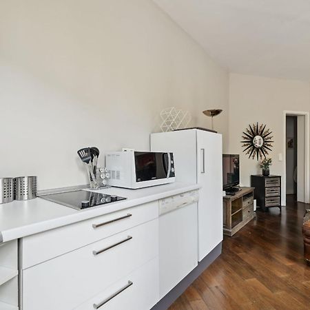 Champs-Elysees & Arc De Triomphe - Cityapartmentstay Paris Bagian luar foto